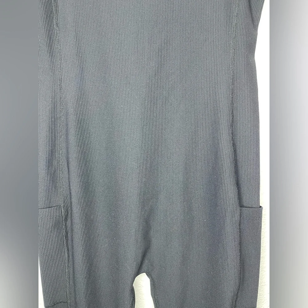 NWT Women's Black Ribbed Full Length Black Bodysuit with Pockets Athletic Sm